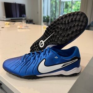 Nike Tiempo Legend 10 Club Astro Turf Football Trainers UK10 US10.5 EU 44.5